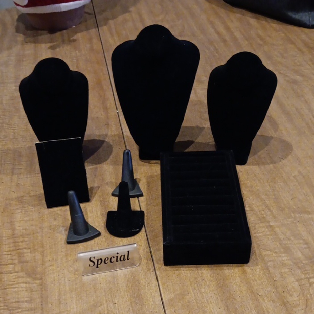 Black Jewelry Display Set